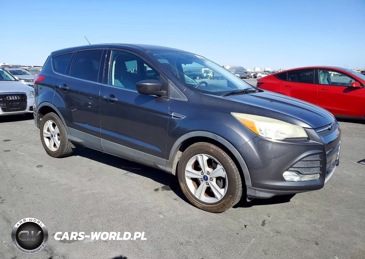 2015 Ford Escape Se VIN:1FMCU0GX2FUA43952 - 4