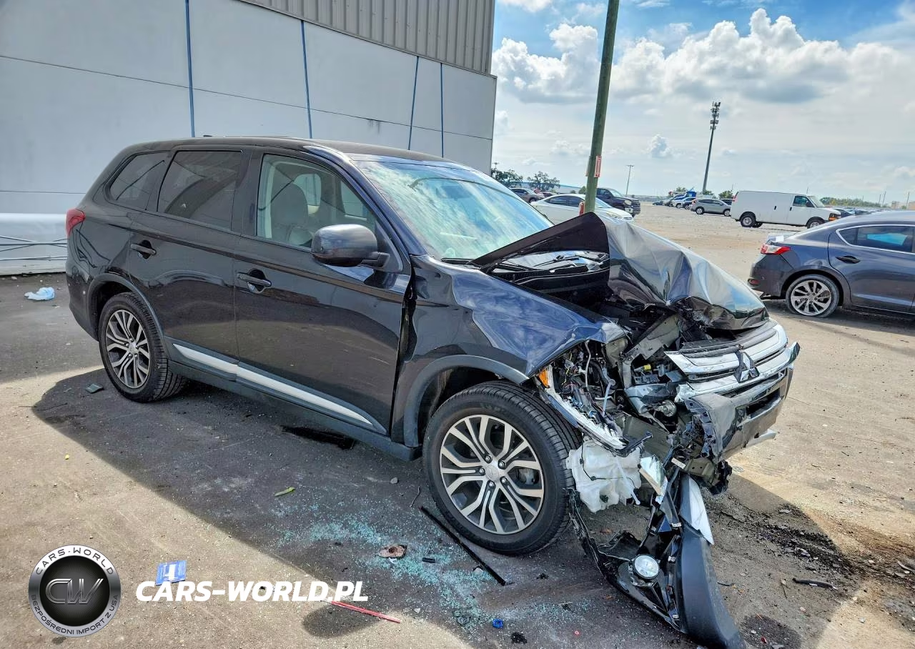 2018 Mitsubishi Outlander VIN:JA4AD2A30JZ068867 - 4