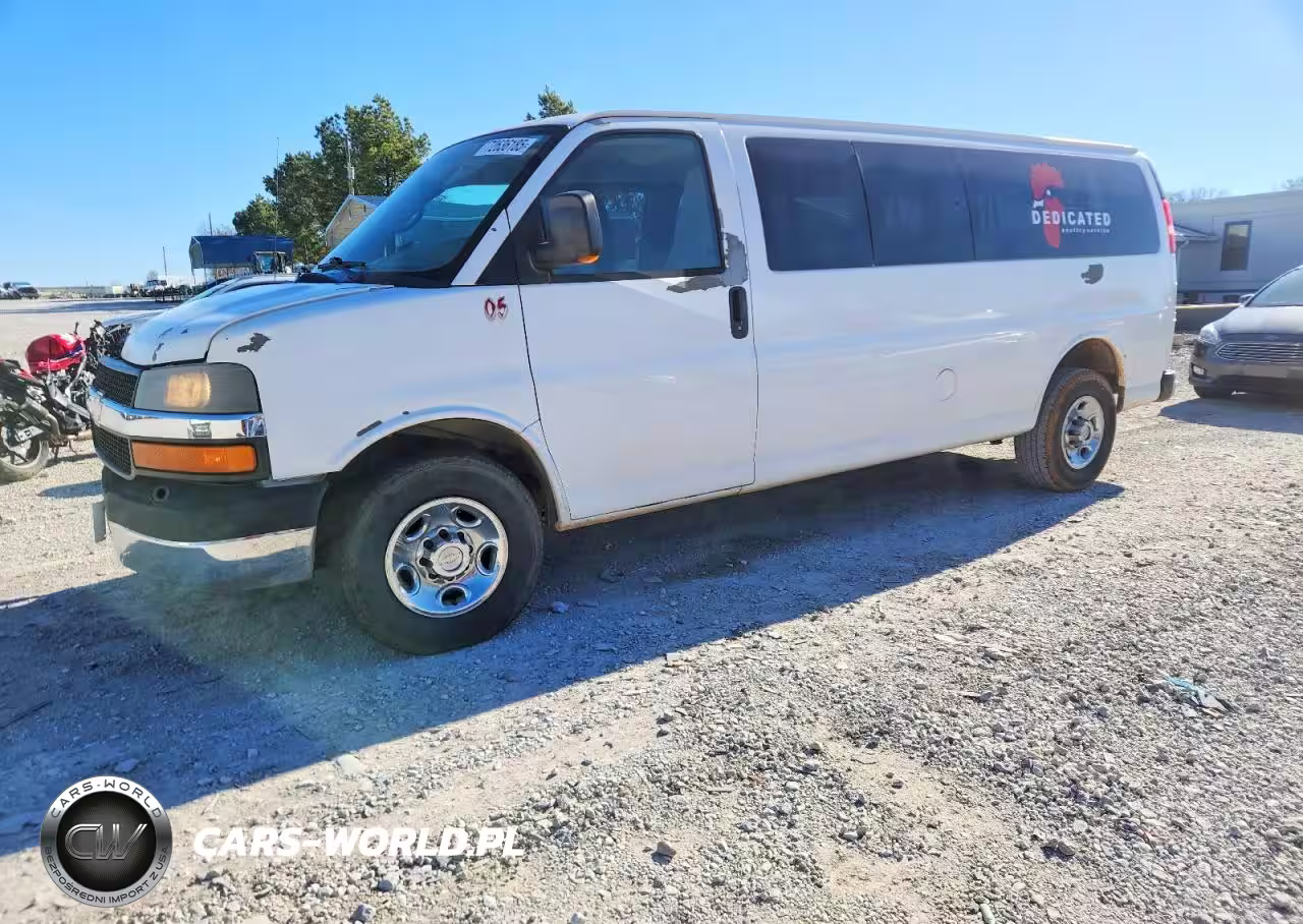 2011 Chevrolet Express G3500 Lt