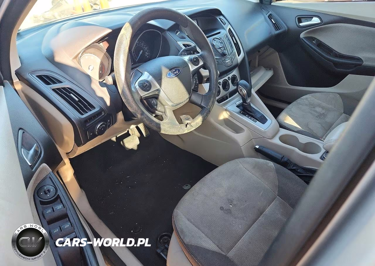 2012 Ford Focus Se VIN:1FAHP3F26CL313555 - 8