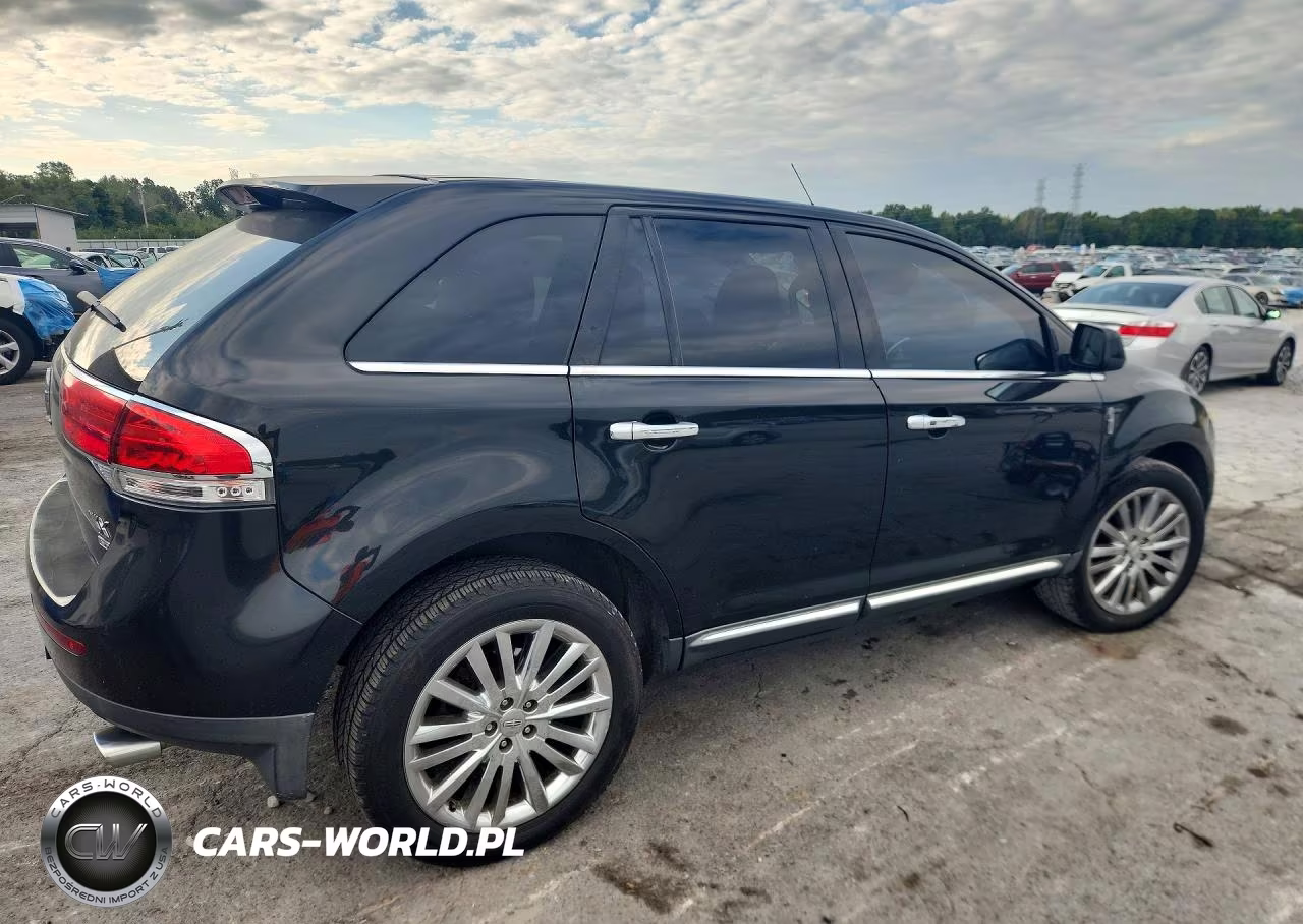 2011 Lincoln Mkx VIN:2LMDJ8JK6BBJ05849 - 3