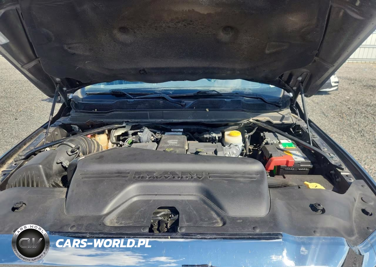 2022 Ram 2500 Laramie VIN:3C6UR5FL1NG118249 - 11