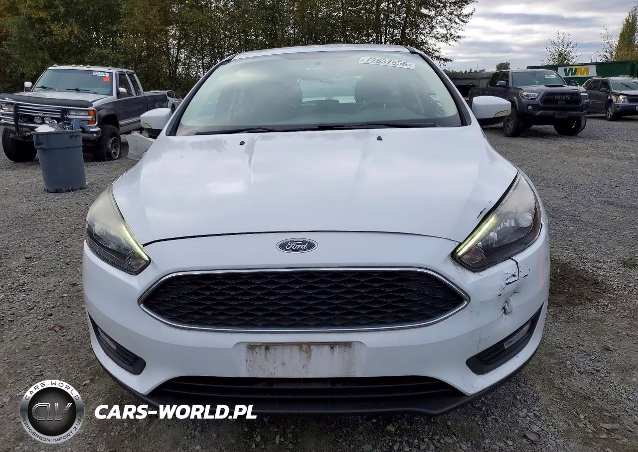2017 Ford Focus Sel VIN:1FADP3M26HL266732 - 5
