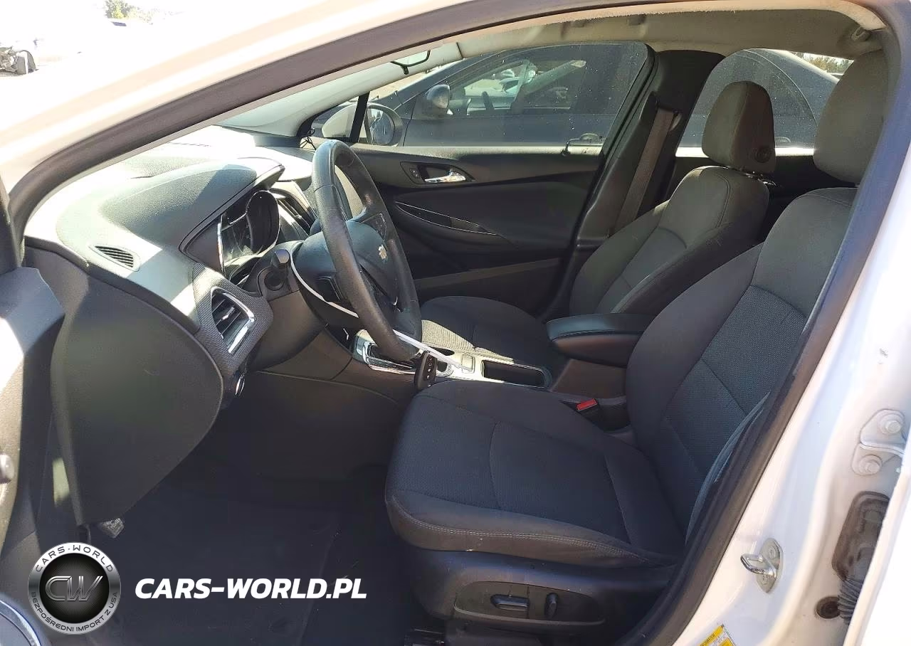 2019 Chevrolet Cruze Lt VIN:1G1BE5SM2K7109764 - 7