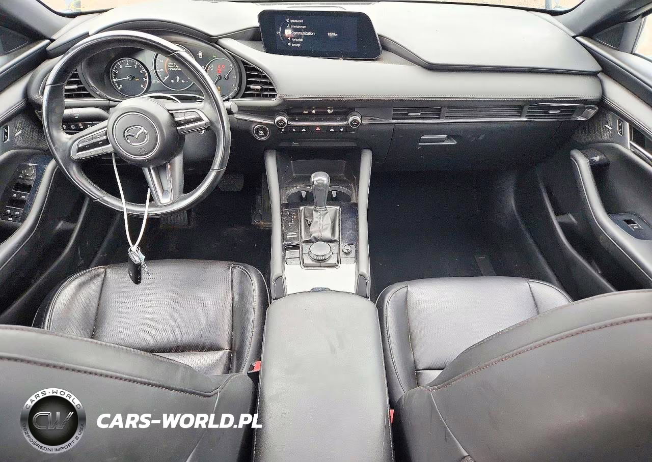 2021 Mazda 3 Premium Plus VIN:JM1BPBNY2M1310584 - 8