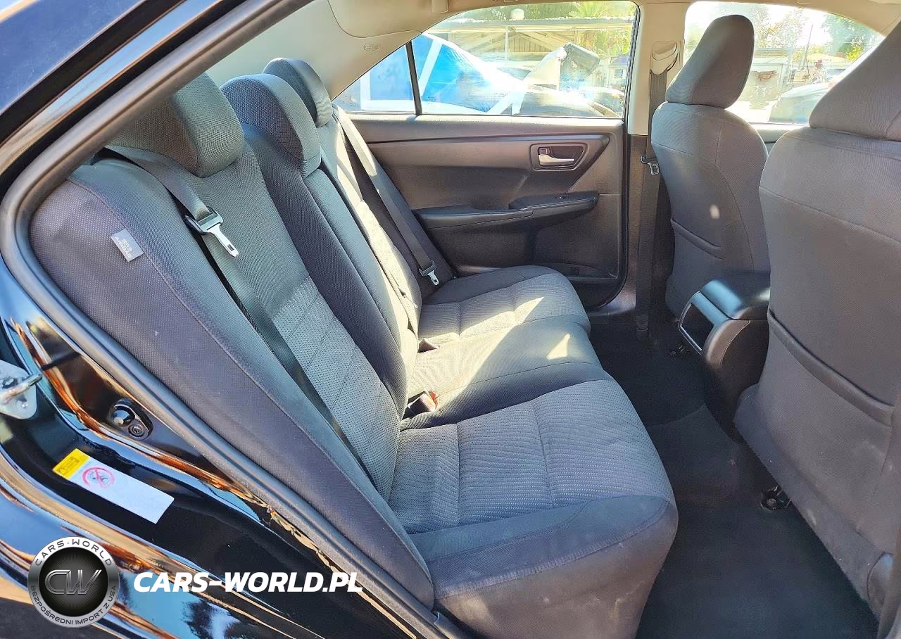 2016 Toyota Camry Le VIN:4T1BF1FK8GU132038 - 10