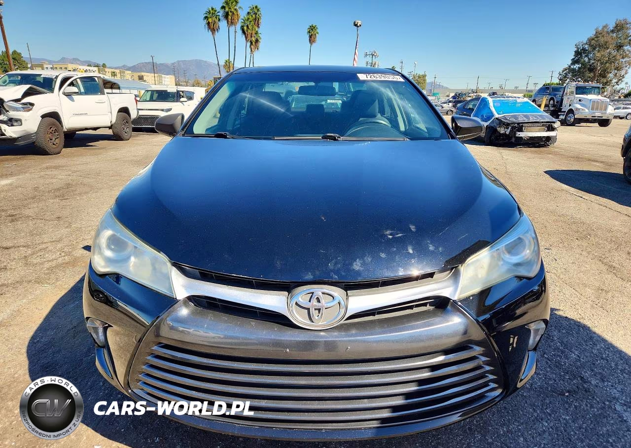 2016 Toyota Camry Le VIN:4T1BF1FK8GU132038 - 5