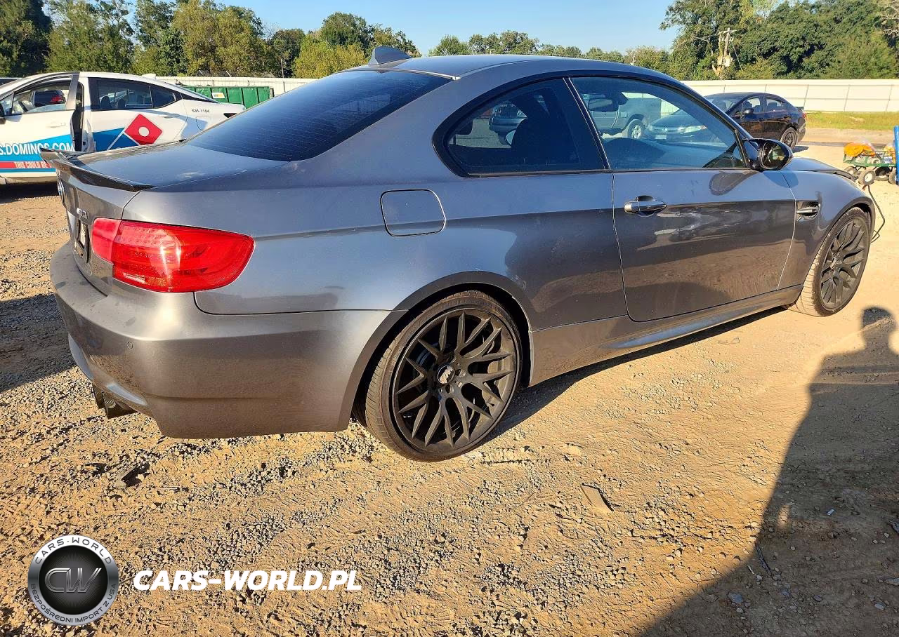 2011 BMW M3 VIN:WBSKG9C56BE367922 - 3