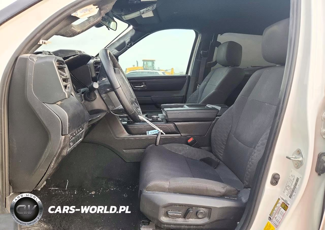 2026 Toyota Tundra Sr5 VIN:5TFLA5AB8TX051796 - 7