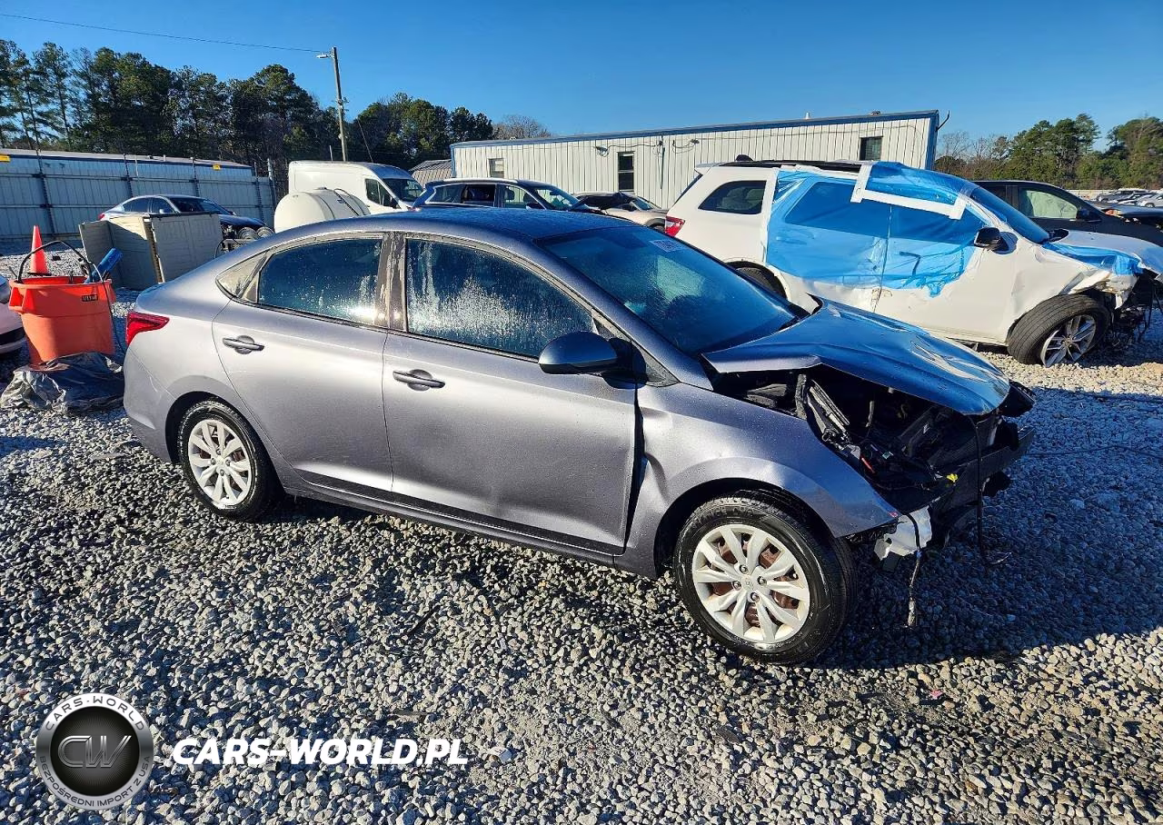 2019 Hyundai Accent Se VIN:3KPC24A3XKE065424 - 4