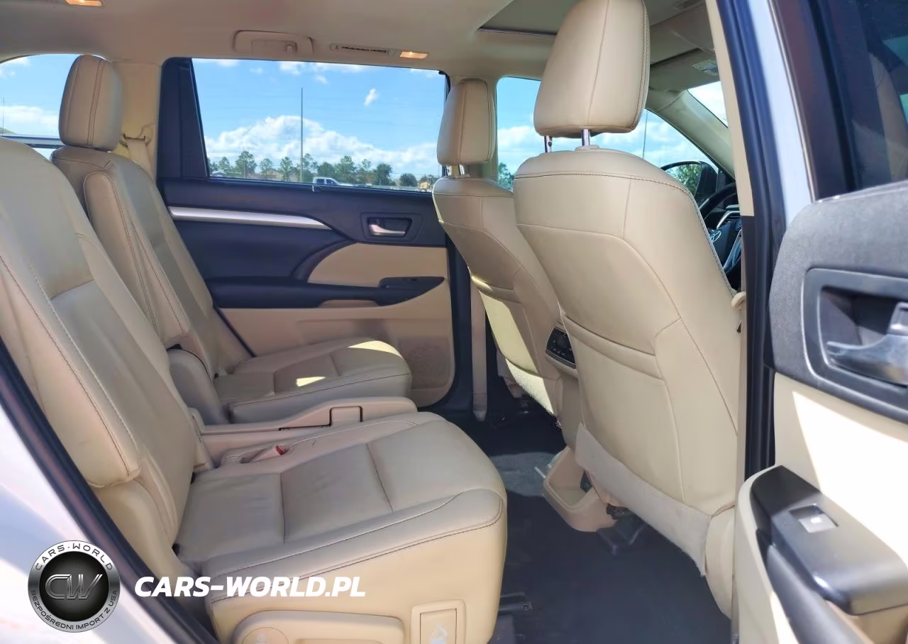 2019 Toyota Highlander Xle VIN:5TDKZRFH2KS572333 - 11
