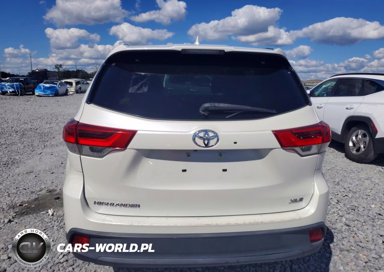 2019 Toyota Highlander Xle VIN:5TDKZRFH2KS572333 - 6