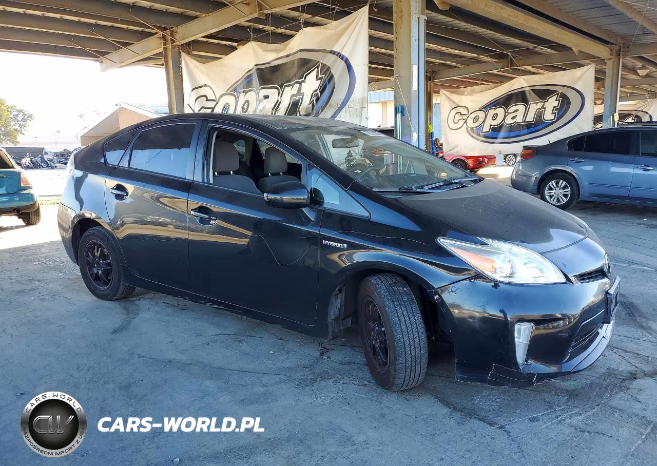 2015 Toyota Prius Two VIN:JTDKN3DU0F0467968 - 4