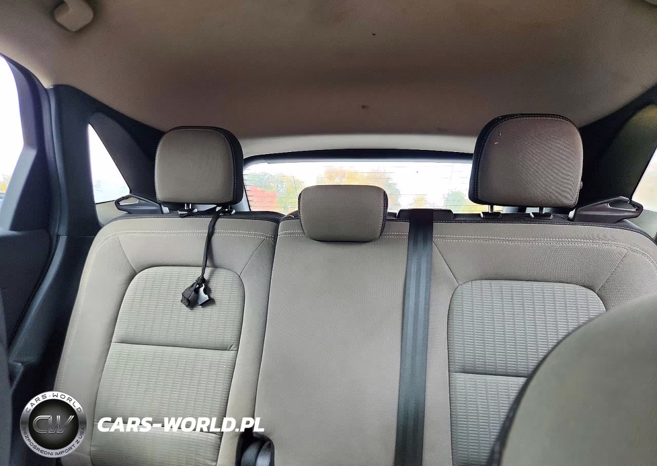 2020 Ford Escape S VIN:1FMCU9F65LUC17747 - 10