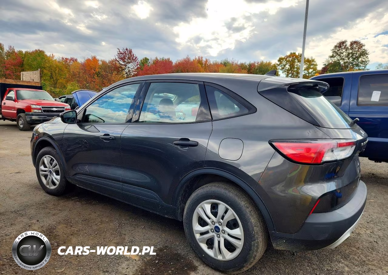 2020 Ford Escape S VIN:1FMCU9F65LUC17747 - 2
