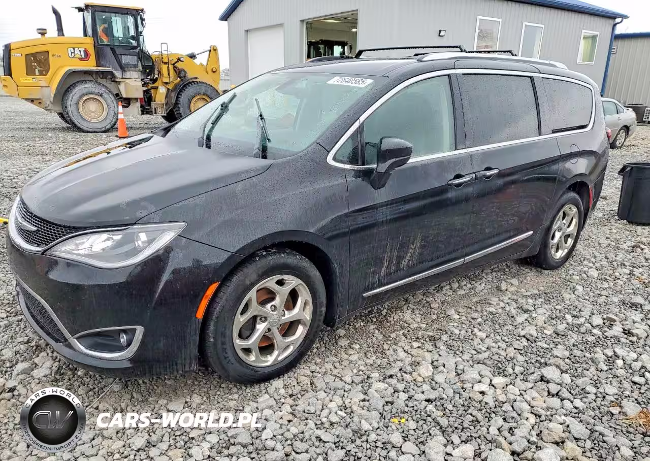 2018 Chrysler Pacifica Touring L Plus