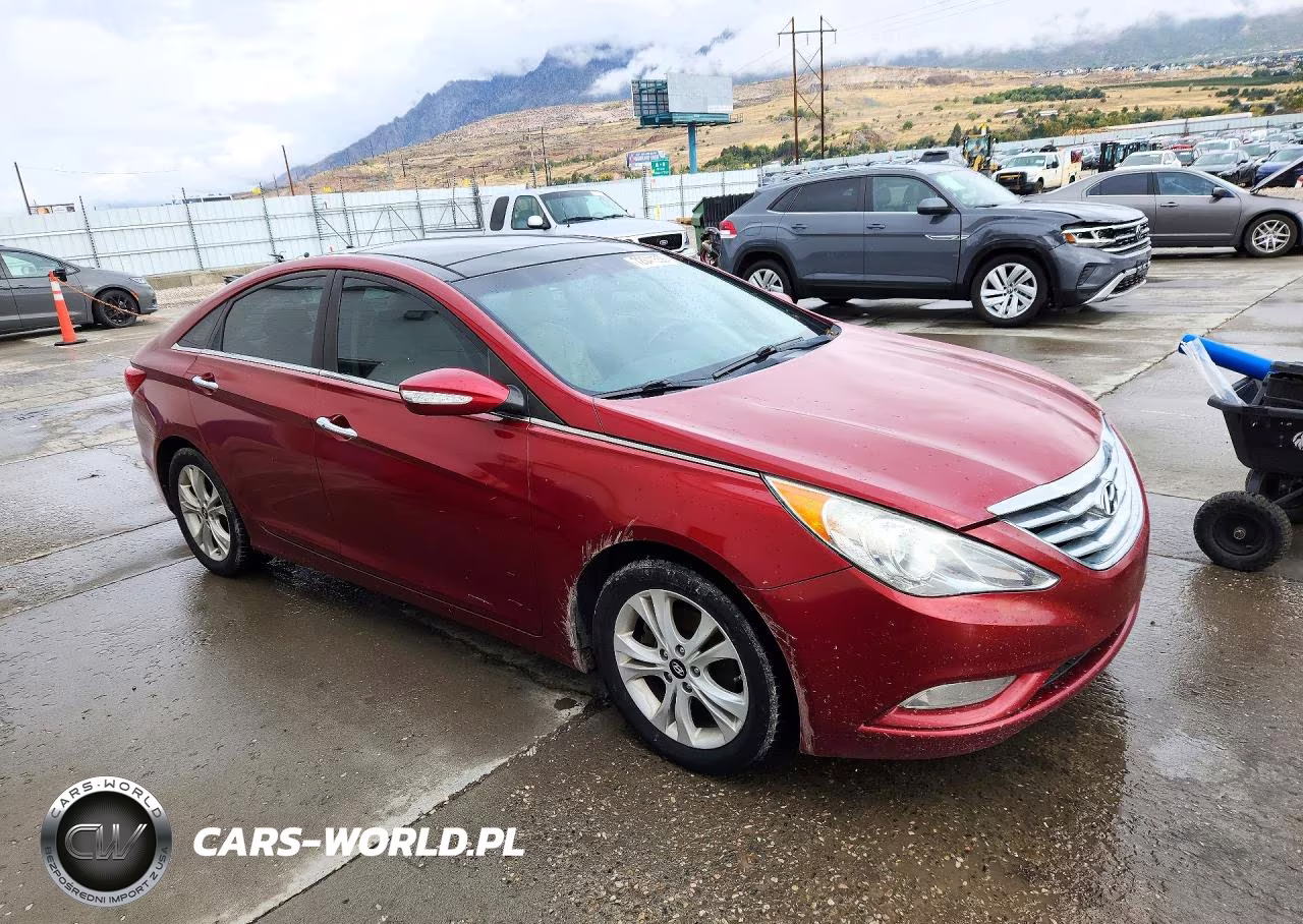 2013 Hyundai Sonata Limited VIN:5NPEC4AC4DH787184 - 4