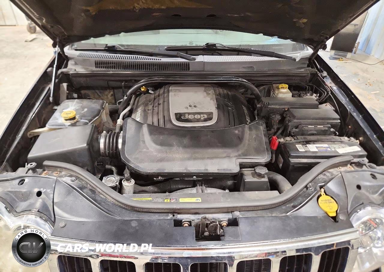2006 Jeep Grand Cherokee Overland VIN:1J8HR682X6C130370 - 12