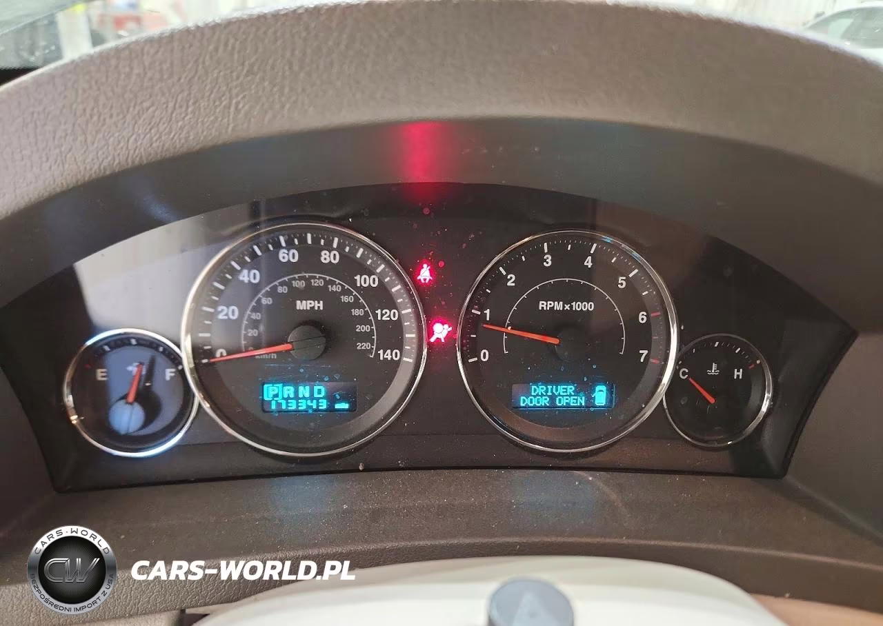 2006 Jeep Grand Cherokee Overland VIN:1J8HR682X6C130370 - 9