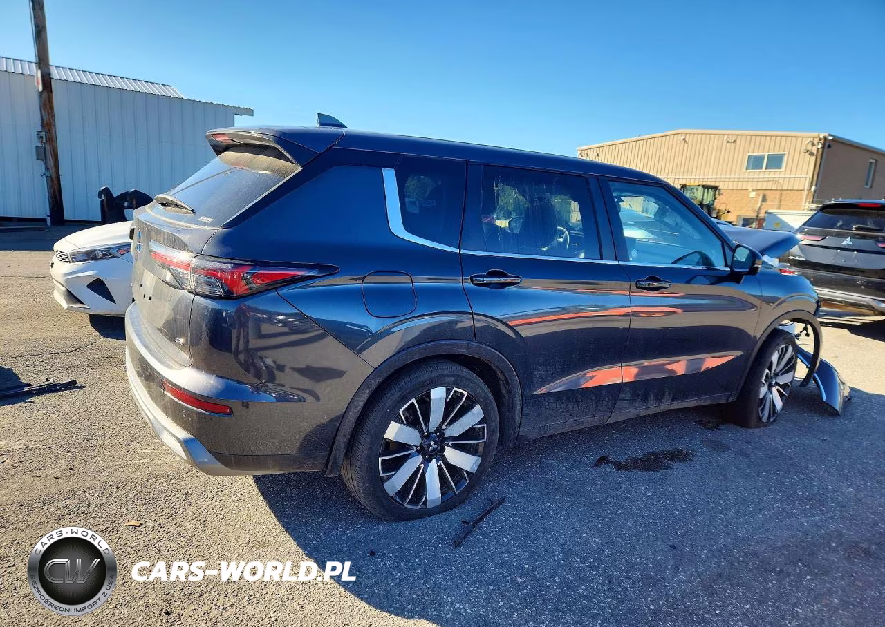 2025 Mitsubishi Outlander Se VIN:JA4J4VA8XSZ011560 - 3