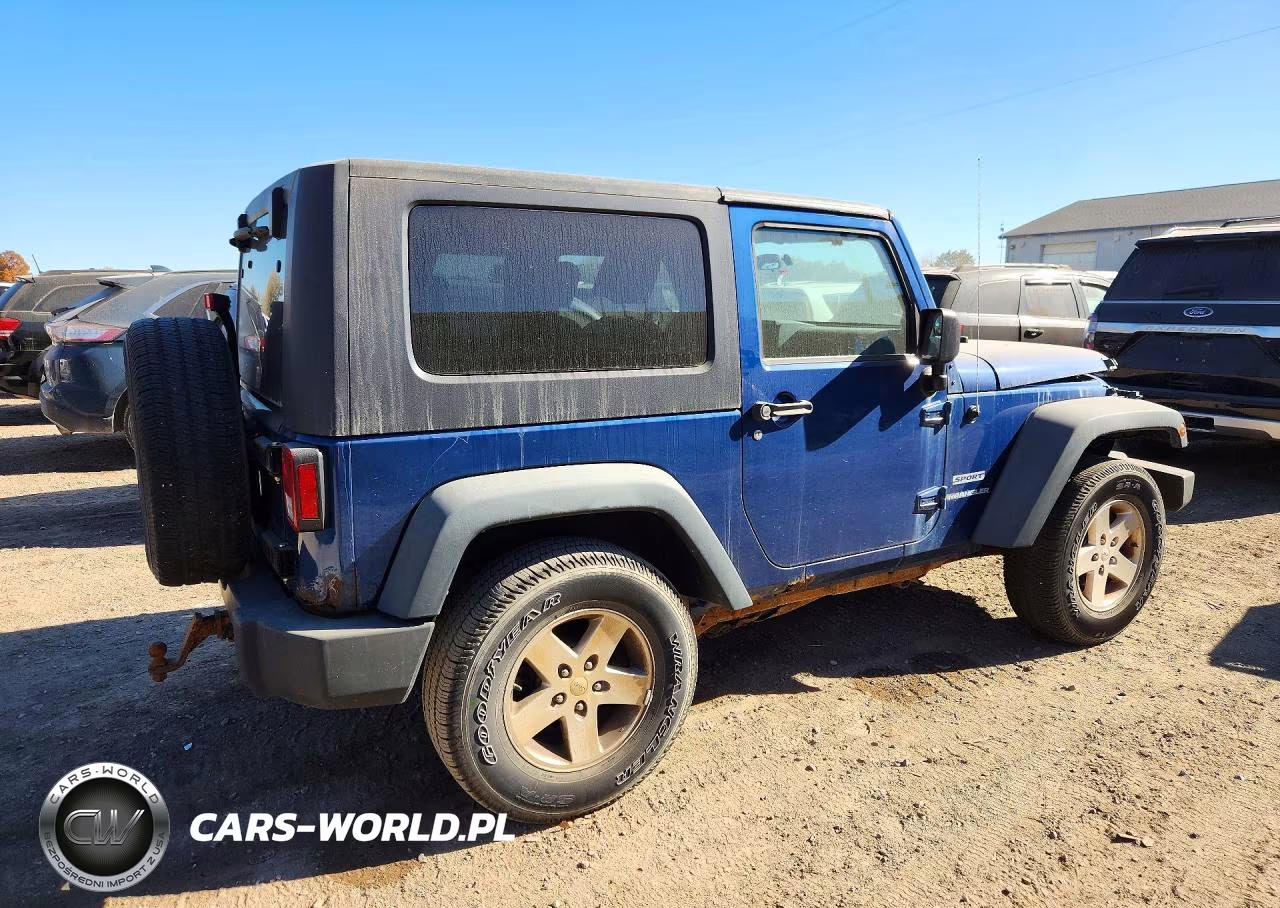 2010 Jeep Wrangler Sport VIN:1J4AA2D14AL134262 - 3
