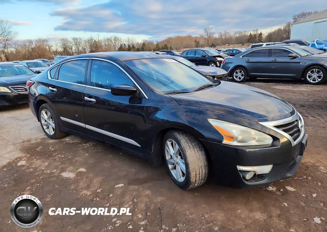 2015 Nissan Altima 2.5 VIN:1N4AL3AP6FC203447 - 4