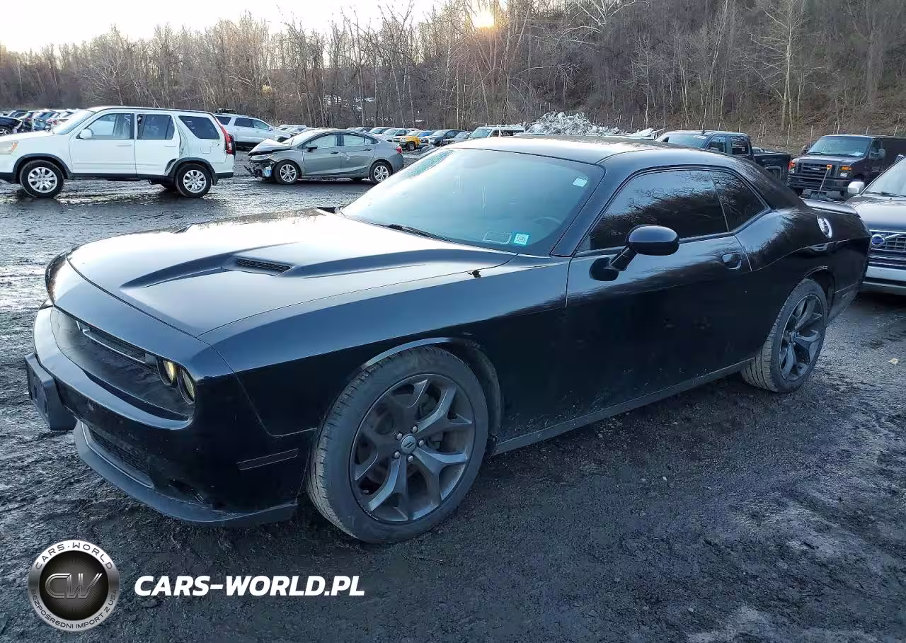 2017 Dodge Challenger Sxt