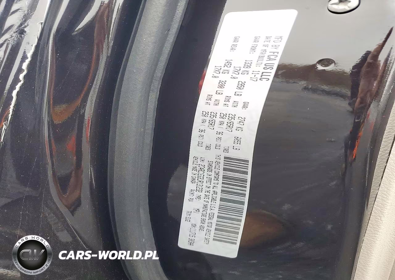 2018 Chrysler Pacifica Touring L Plus VIN:2C4RC1EG3JR131232 - 13