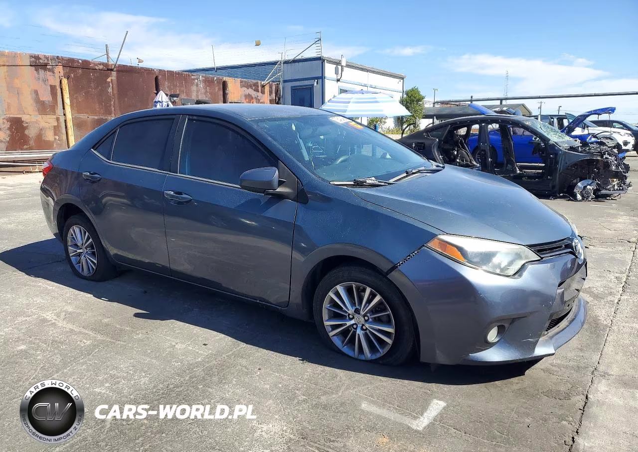 2015 Toyota Corolla Le Plus VIN:5YFBURHE4FP192801 - 4