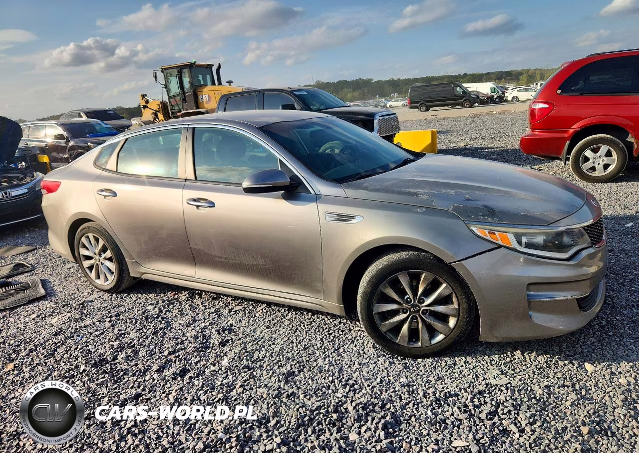 2017 Kia Optima Lx VIN:5XXGT4L31HG123948 - 4