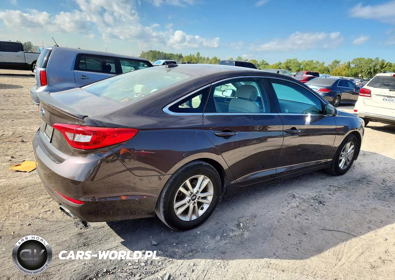 2015 Hyundai Sonata Se VIN:5NPE24AF9FH229623 - 3