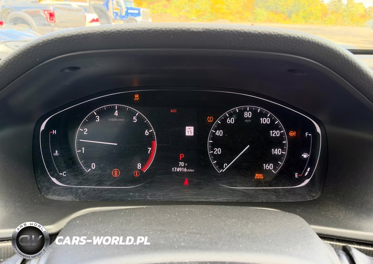 2018 Honda Accord Sport VIN:1HGCV1F3XJA096996 - 8