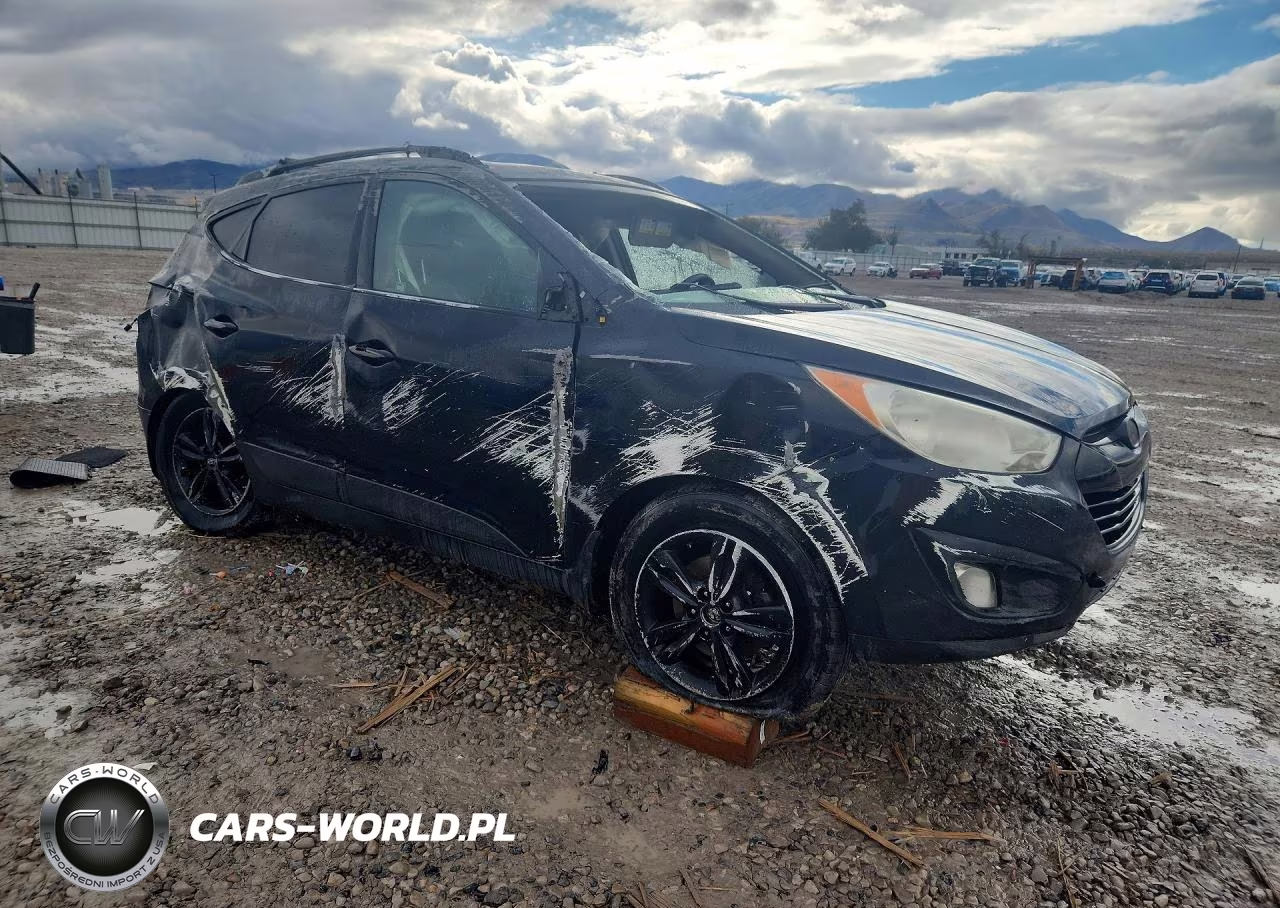 2013 Hyundai Tucson Gls VIN:KM8JU3AC5DU575238 - 4