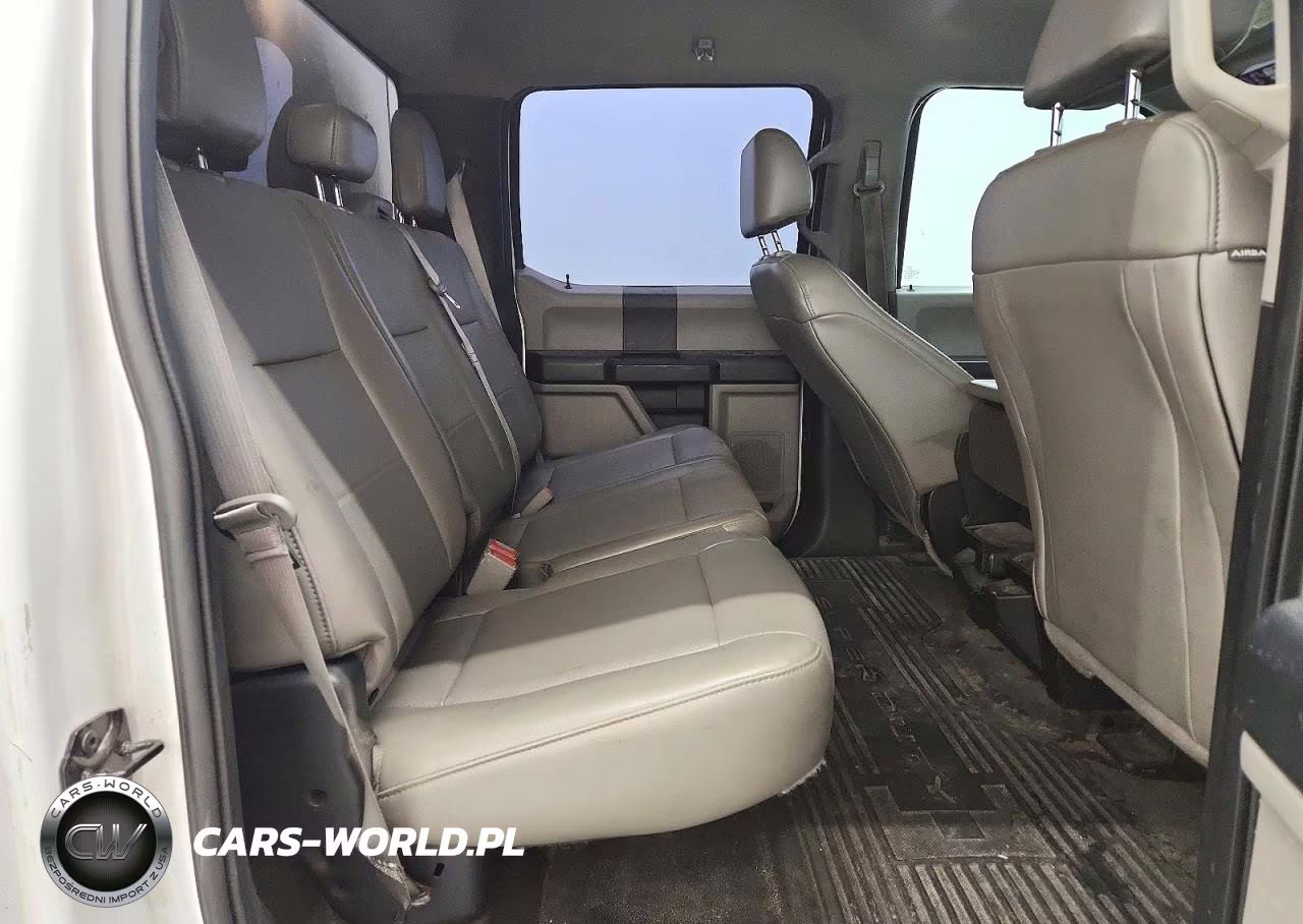 2018 Ford F250 Super Duty VIN:1FT7W2B68JEC03989 - 10