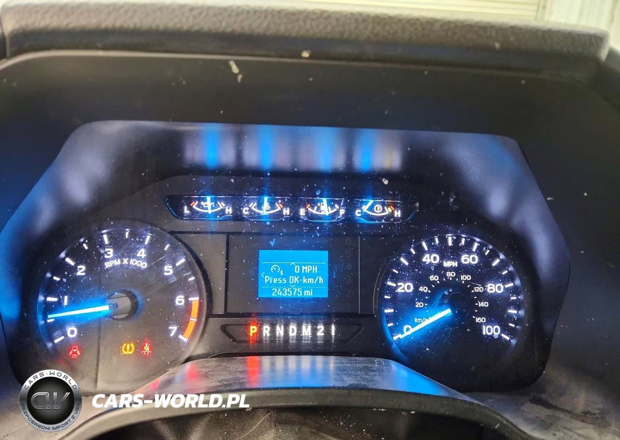 2018 Ford F250 Super Duty VIN:1FT7W2B68JEC03989 - 9