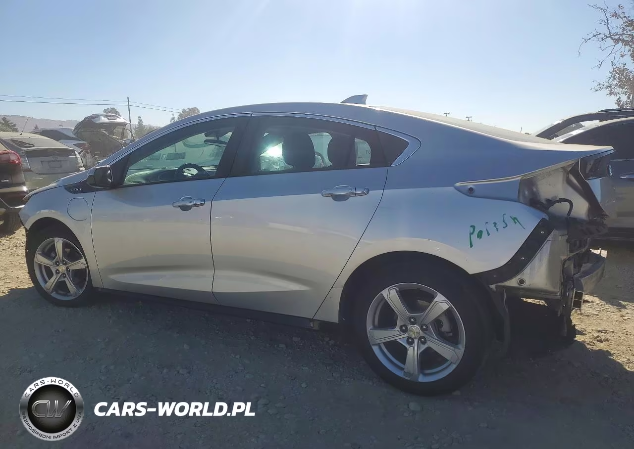 2018 Chevrolet Volt Lt VIN:1G1RC6S59JU152775 - 2