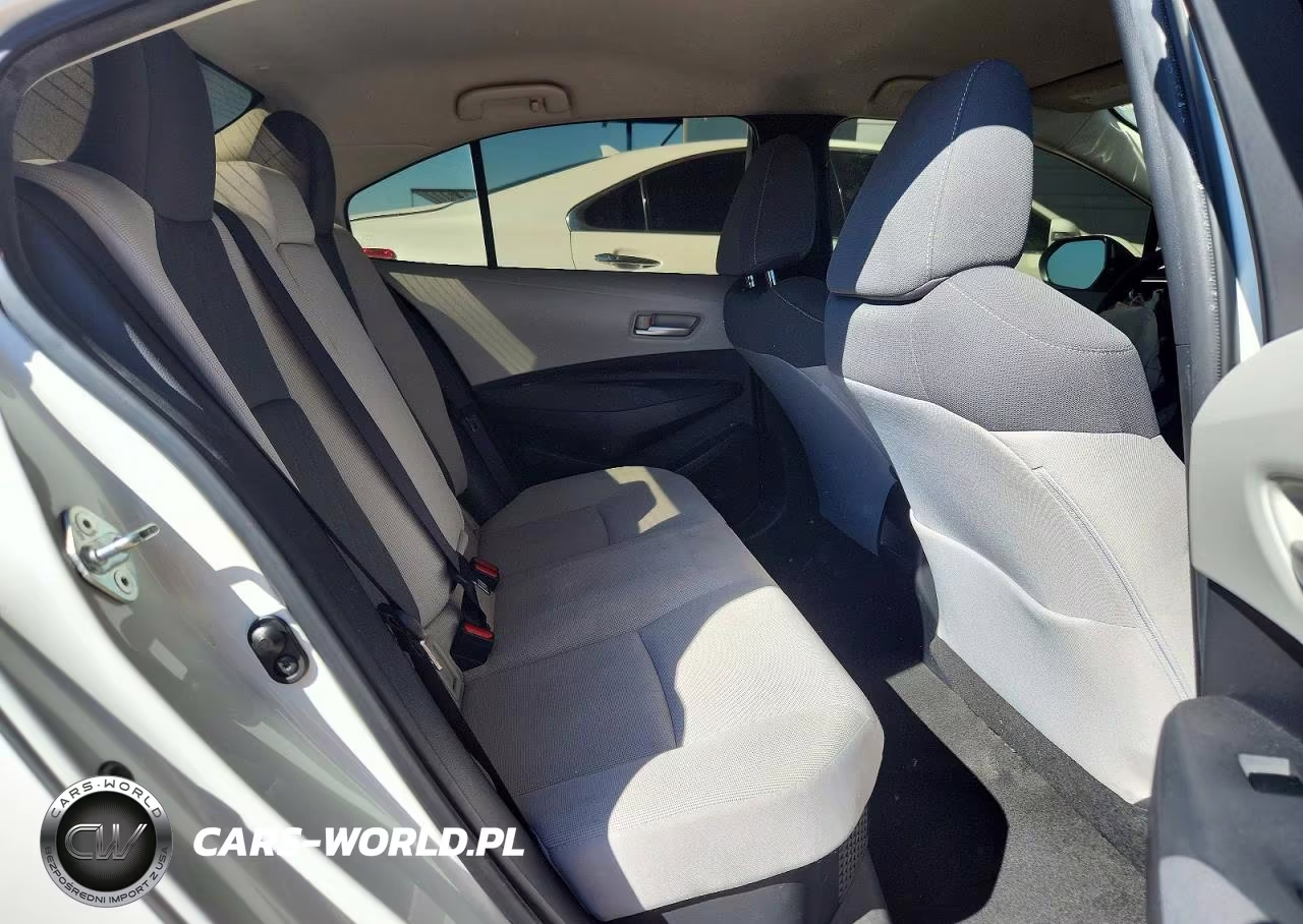 2020 Toyota Corolla Le VIN:JTDEBRBE7LJ000234 - 10