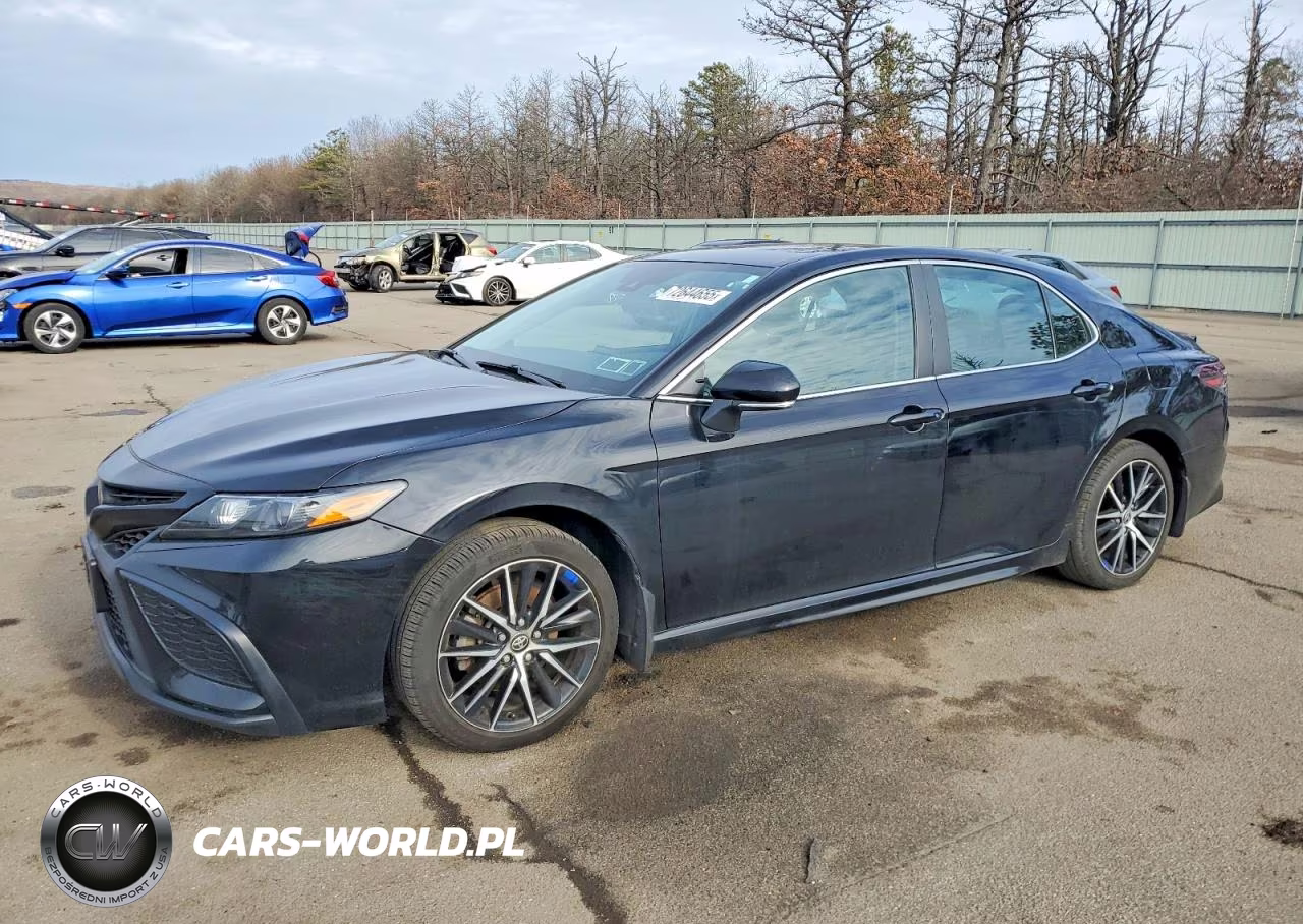 2023 Toyota Camry Se Night Shade – zdjęcie 1 z 12