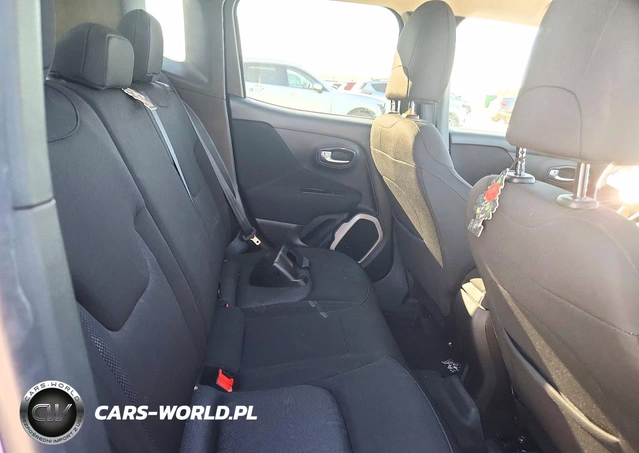 2017 Jeep Renegade Latitude VIN:ZACCJBBBXHPG63280 - 11