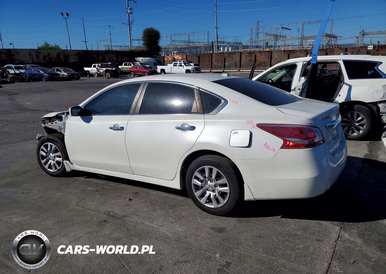 2014 Nissan Altima 2.5 S VIN:1N4AL3AP5EN242744 - 2