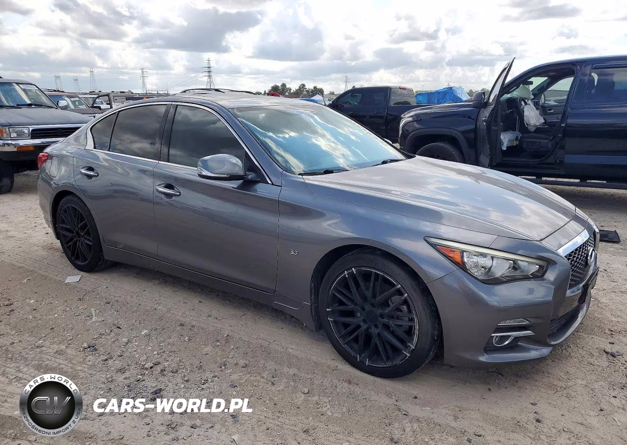 2015 Infiniti Q50 Premium VIN:JN1BV7AP1FM351003 - 4