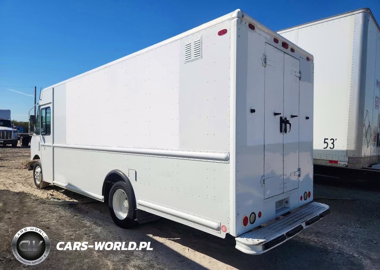 2007 Freightliner Mt45G Chassis Delivery Truck VIN:4UZAANBW57CX54130 - 2