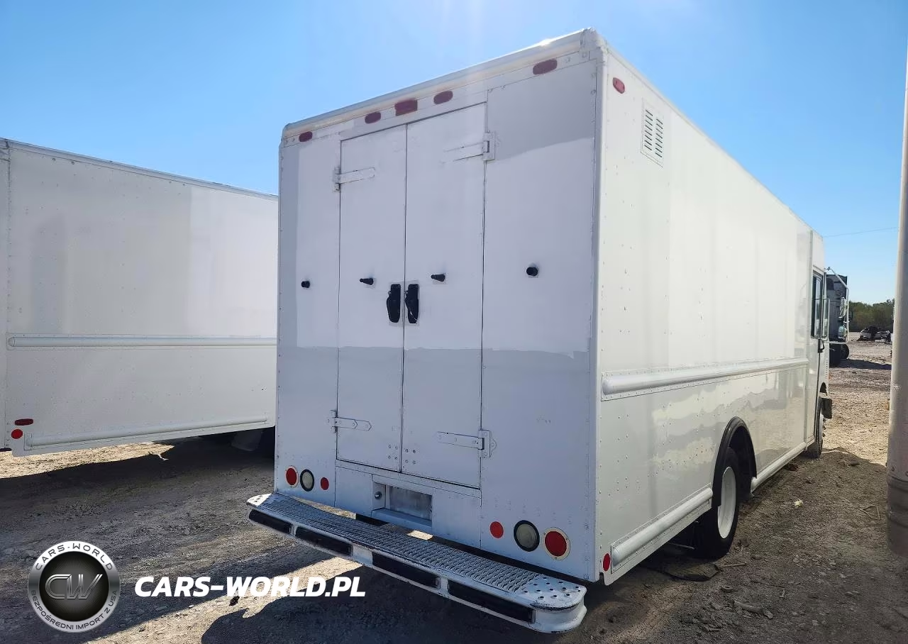 2007 Freightliner Mt45G Chassis Delivery Truck VIN:4UZAANBW57CX54130 - 3
