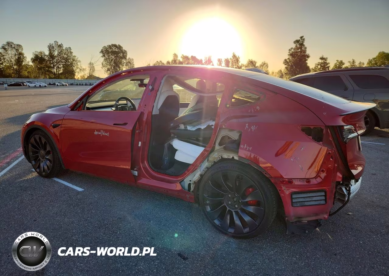 2021 Tesla Model Y VIN:5YJYGDEF9MF197115 - 2