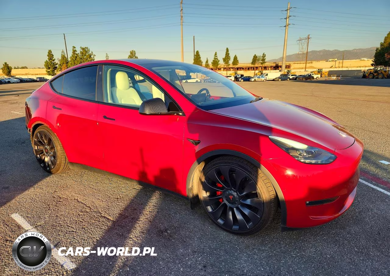 2021 Tesla Model Y VIN:5YJYGDEF9MF197115 - 4