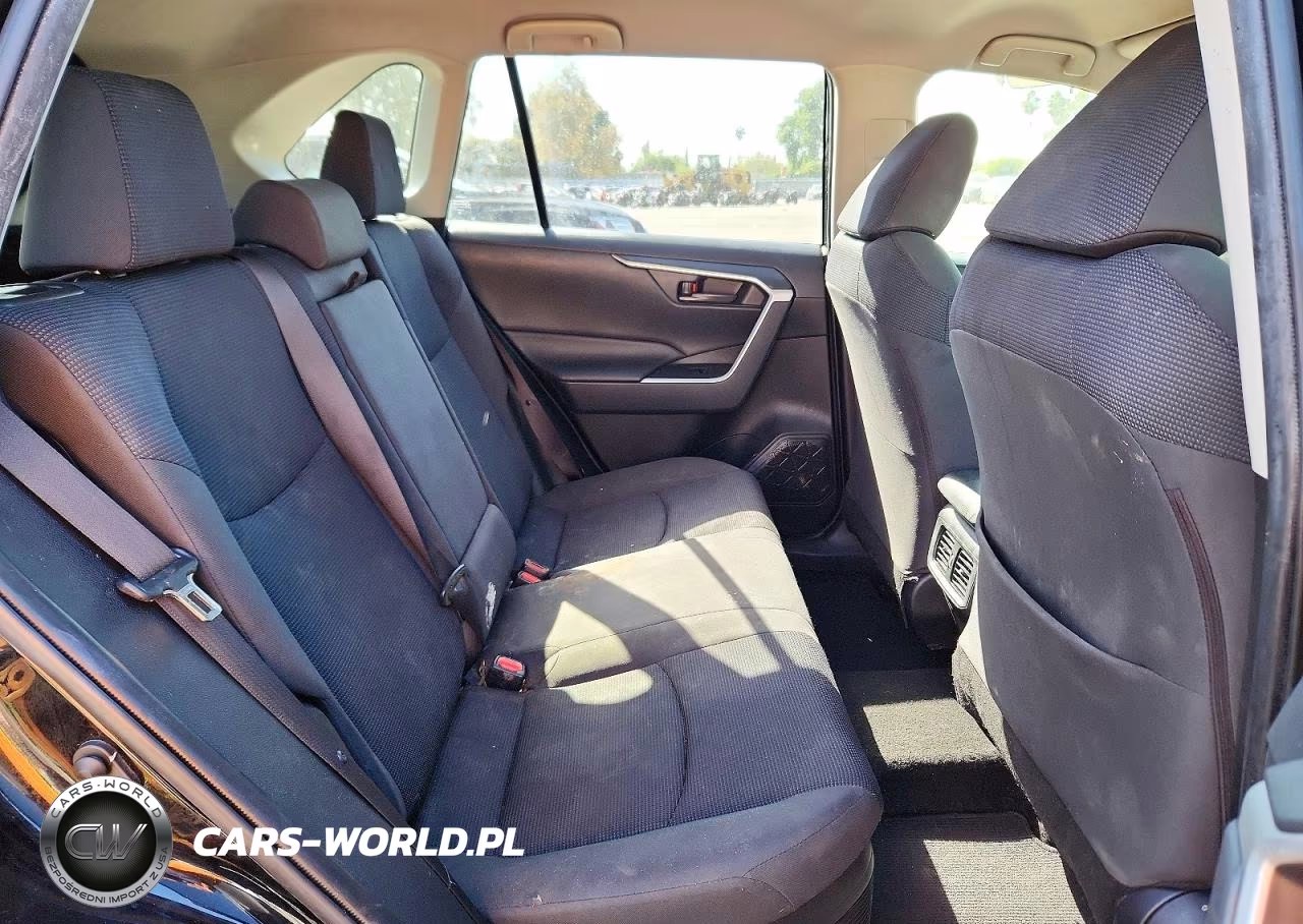 2019 Toyota Rav4 Le VIN:JTMLWRFV0KD015712 - 11
