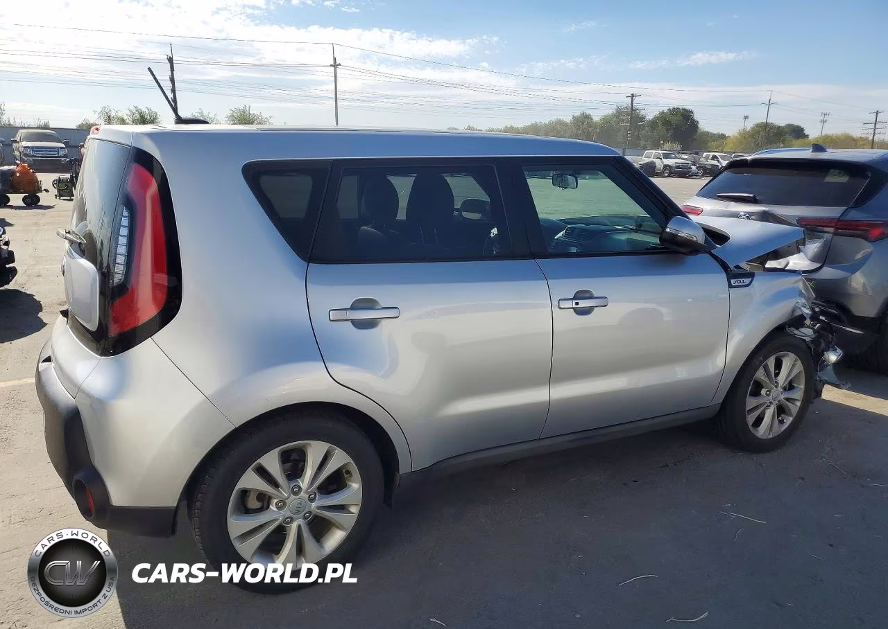 KIA SOUL + VIN:KNDJP3A55E7704026 - 3