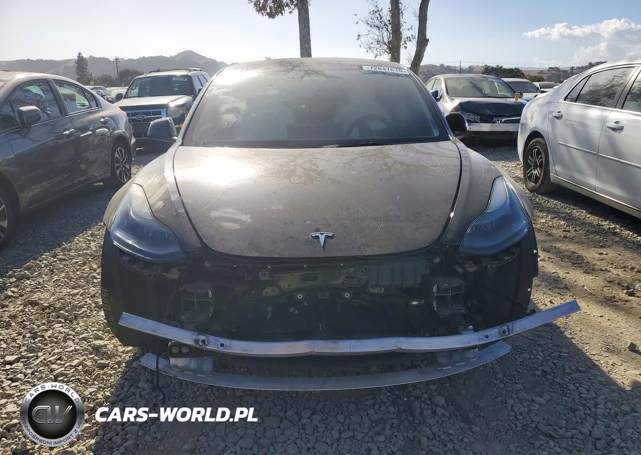 2022 Tesla Model 3 VIN:5YJ3E1EB5NF363112 - 5