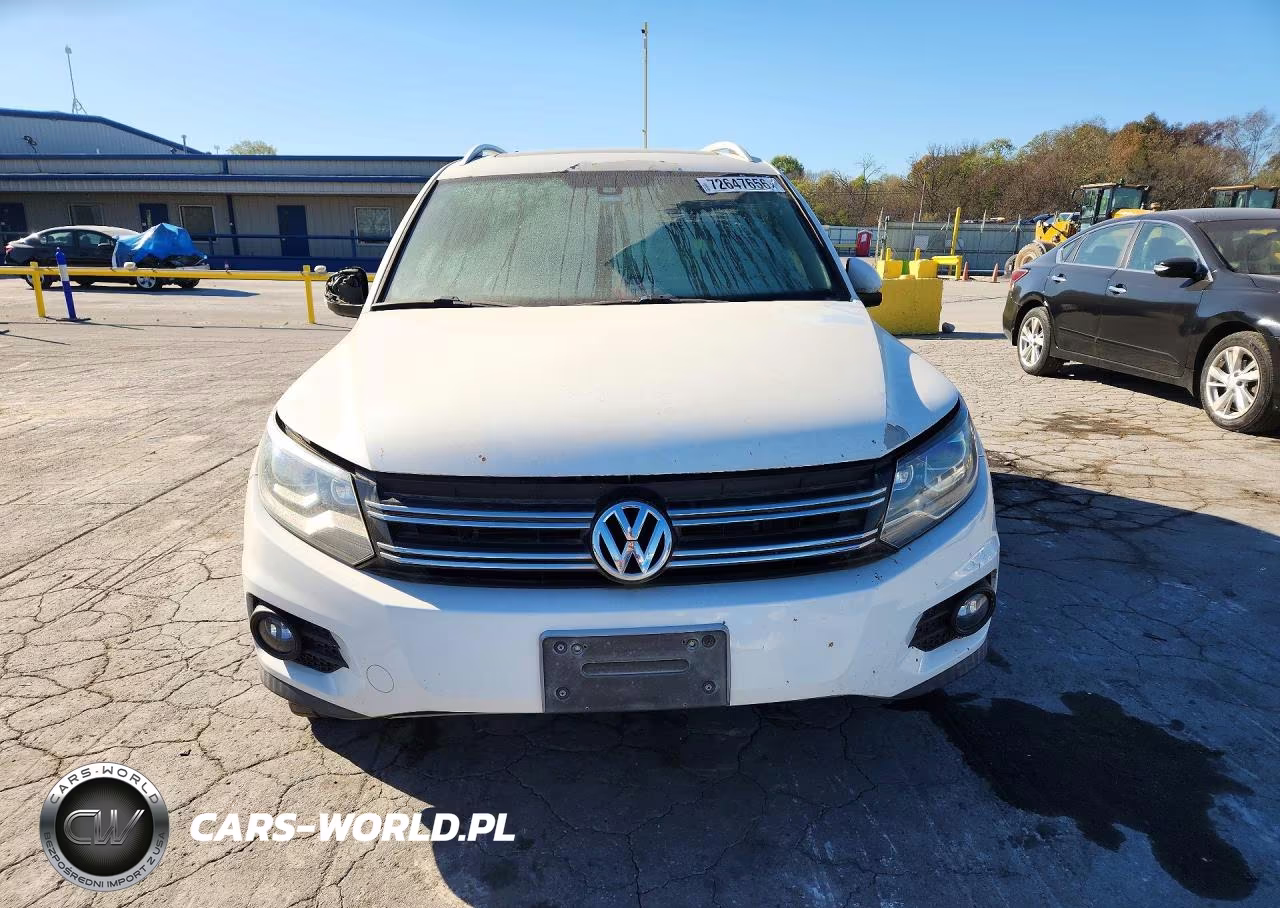 2013 Volkswagen Tiguan Sel VIN:WVGAV7AX7DW534427 - 5