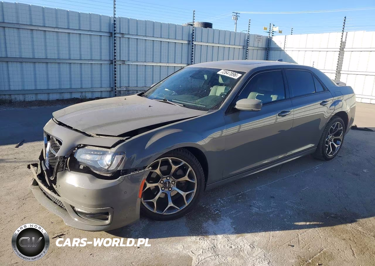 2017 Chrysler 300 S VIN:2C3CCABG2HH526811 - 1